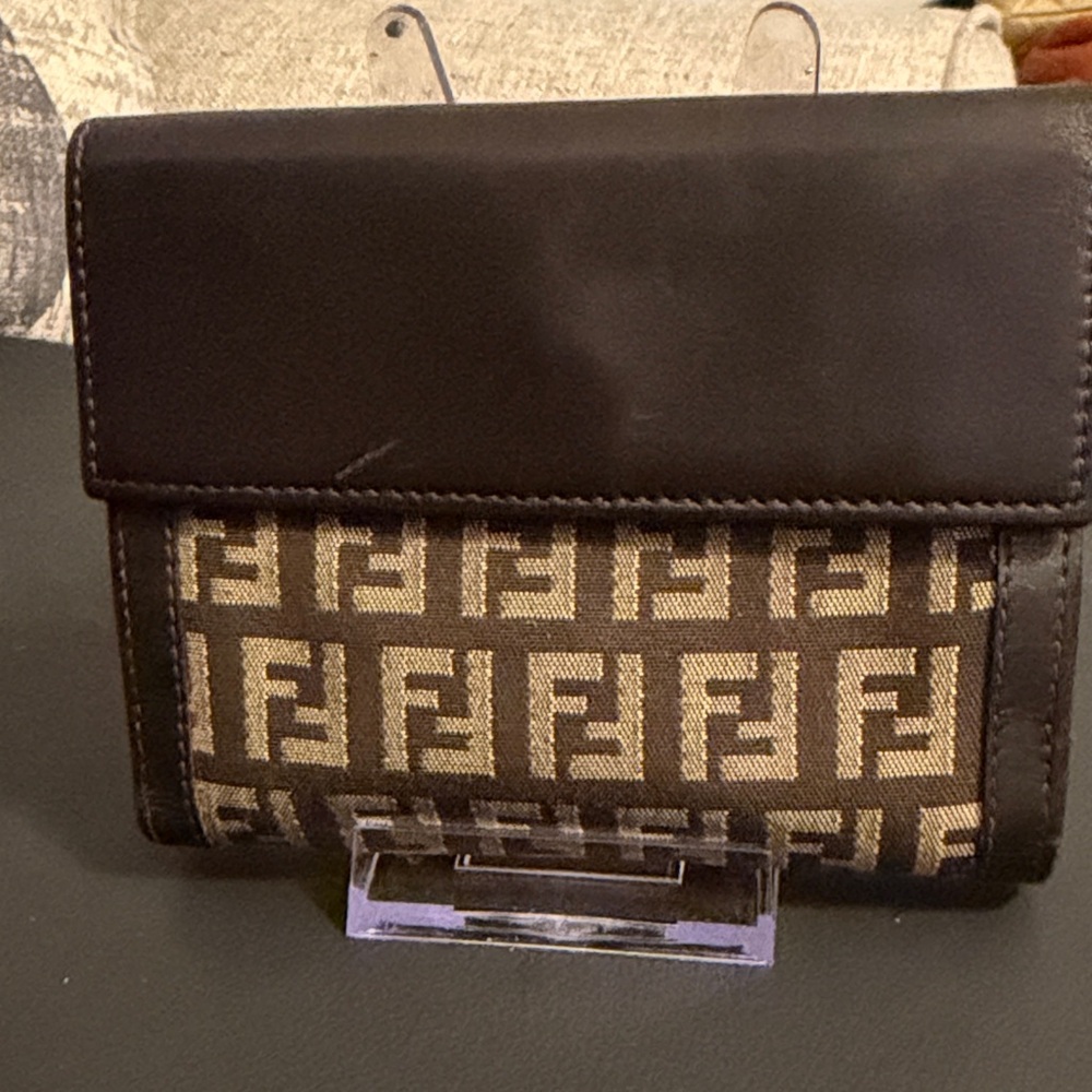 Fendi Brown Zucca Canvas Bifold Wallet - Picture 4 of 9